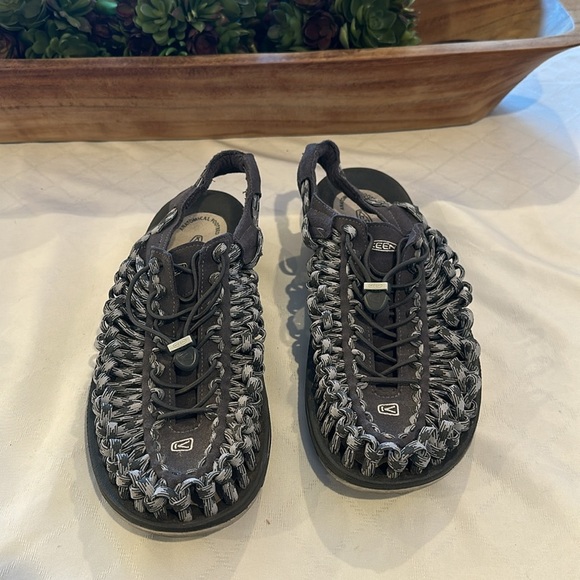 Keen Sandals Gray UNEEK Cord Rope Braided sandal water shoes men’s size 13 EUC - Picture 2 of 7